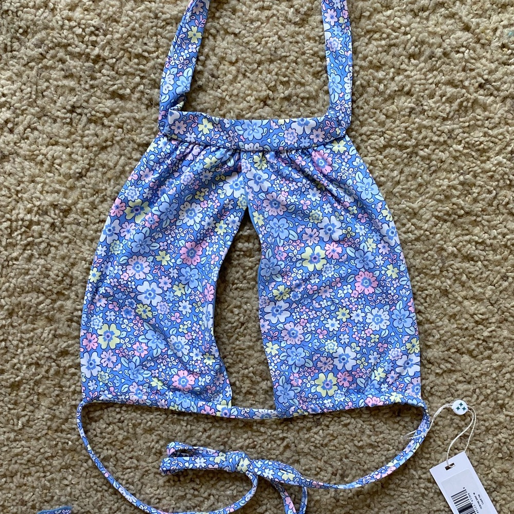 Frankie's Bikinis Springtime Cupid Top